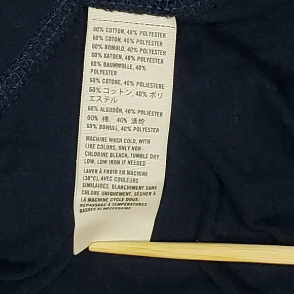 🏷 Hollister Short Sleeve Tee - Picture 3 of 7